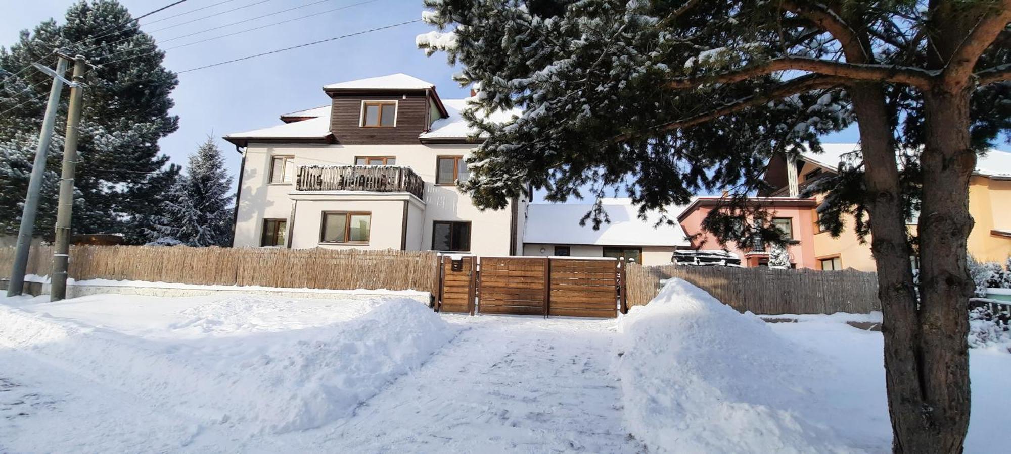 Privát Tatry * Štrba